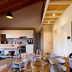 Salthouse Portugal - Stylish Duplex Vakantiehuis *