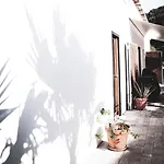 Salthouse Portugal - Stylish Duplex Vakantiehuis